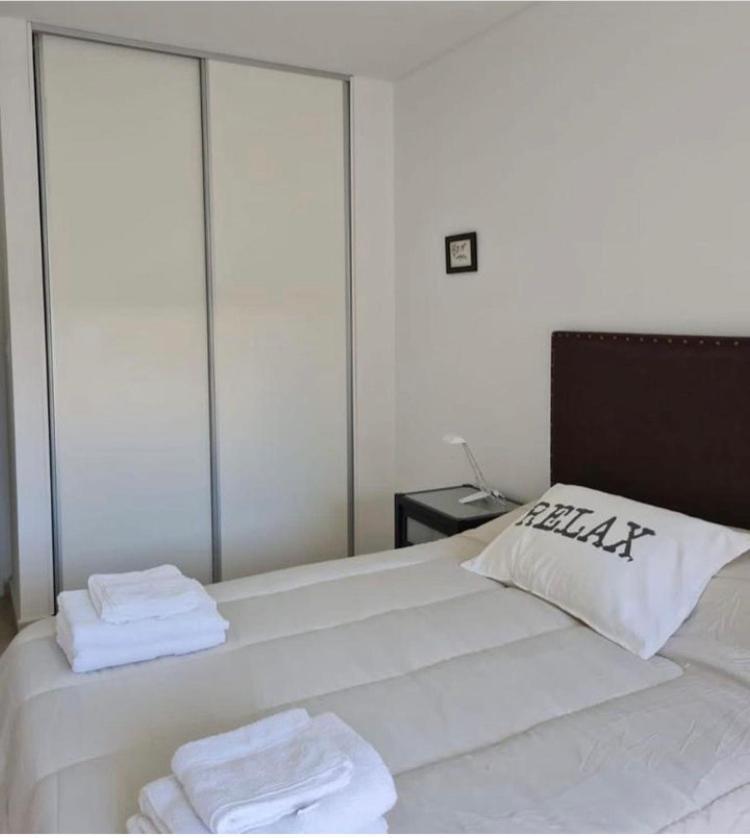 Marina Appartement Puerto Madryn Buitenkant foto